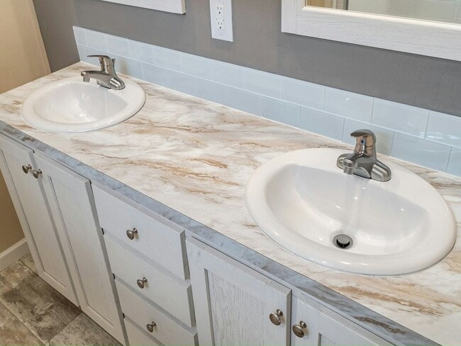 Building Photo - 7431 43rd Way N