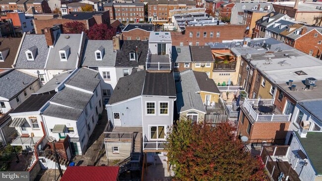 Building Photo - 919 Stiles St