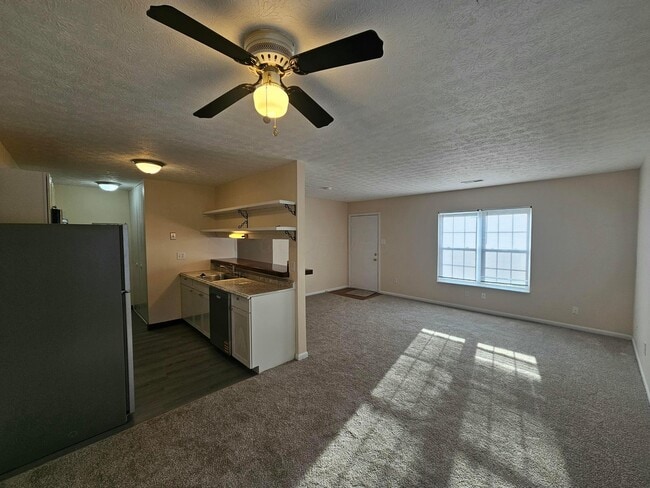 Building Photo - 2446 Winding Hills Ct