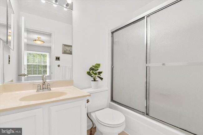 Building Photo - 4870 Dorsey Hall Dr