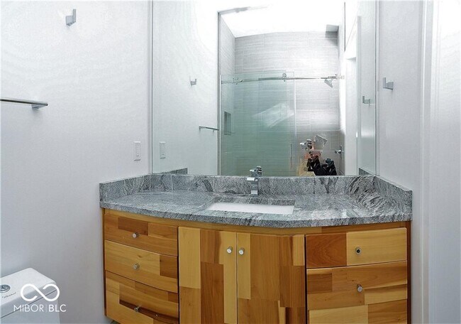 Building Photo - 829 N Pennsylvania St