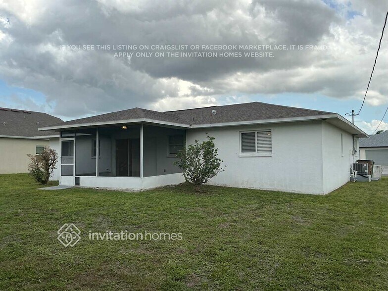 Building Photo - 1803 SW 38th Ln