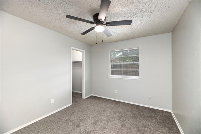 Building Photo - 8013 Emerald Hills Way