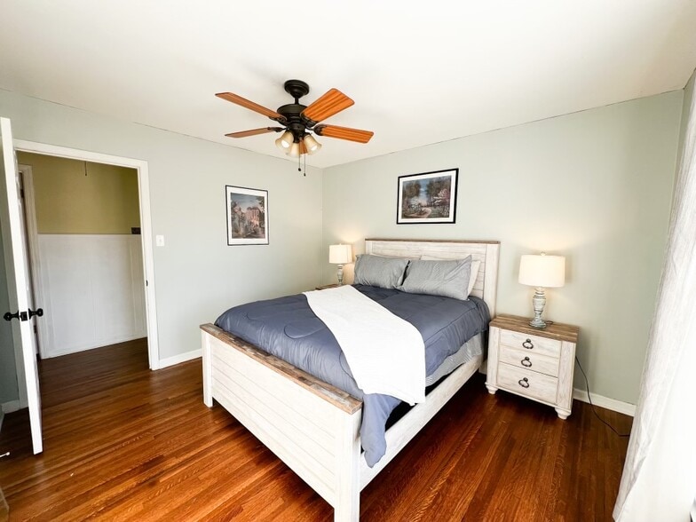 Comfy Guest room - 1488 Quince Cv
