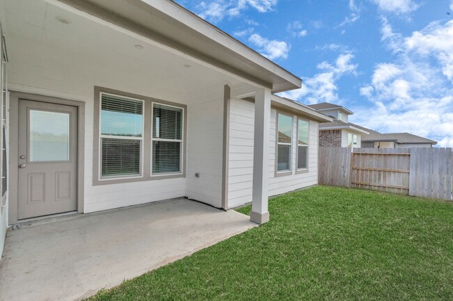 Building Photo - 10615 Cascade Crk Dr