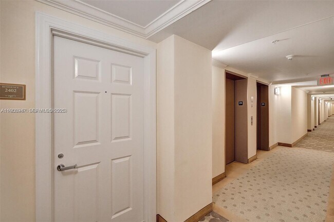 Building Photo - 16699 Collins Ave