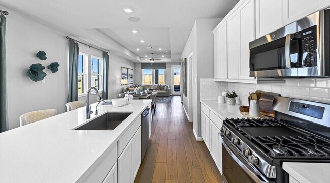 Building Photo - 2710 Misty Mdw Ln