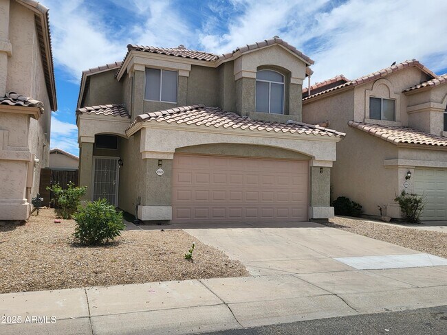 Primary Photo - 4909 W Behrend Dr