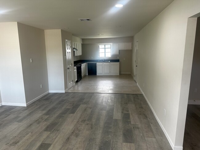 Building Photo - 11802 Leitrim Way