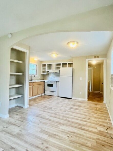 Building Photo - 11803 SW 37th Terrace