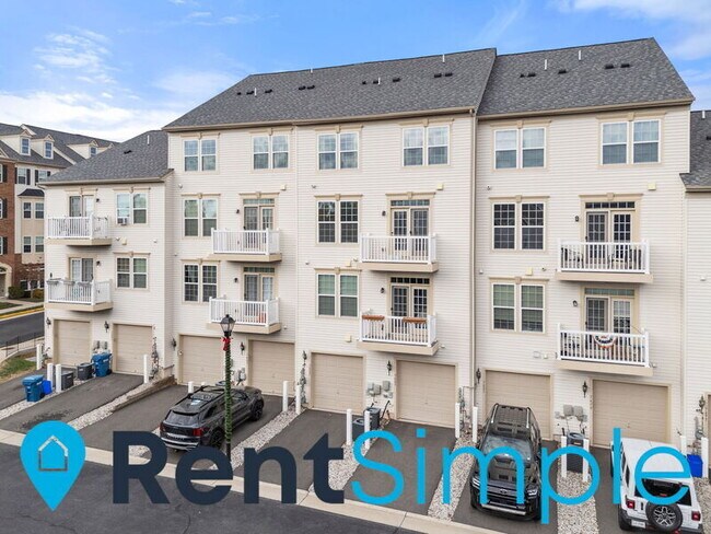 Building Photo - 7485 Brunson Cir