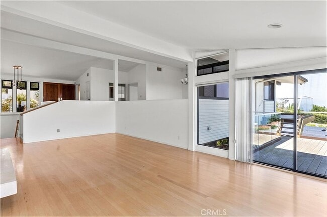 Building Photo - 972 Via Rincon