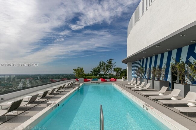 Building Photo - 55 SW 9th St