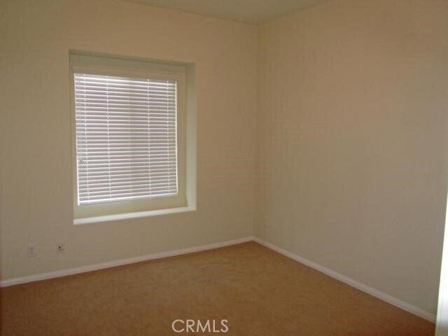 Building Photo - 46 Strawflower St
