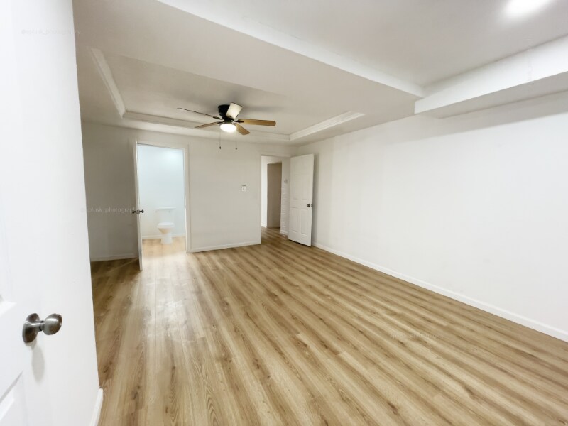 Building Photo - 1051 Dubois St