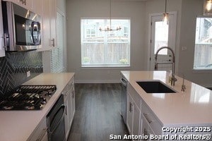 Building Photo - 5843 Whitby Rd