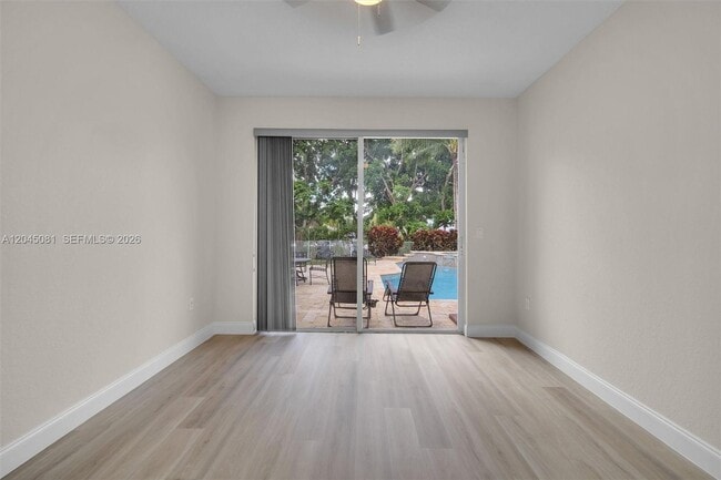 Building Photo - 16310 Paddock Ln