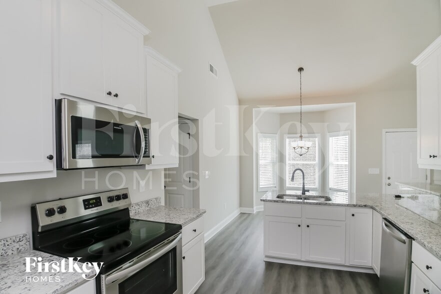 Building Photo - 113 Cranbrooke Ln