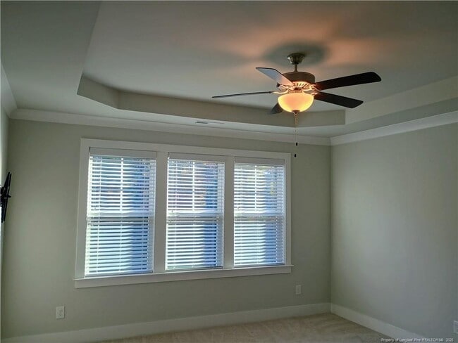 Building Photo - 510 Falls Creek Dr