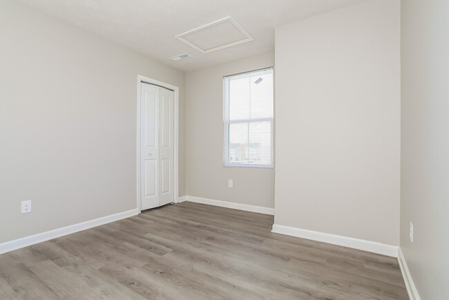 Building Photo - 4814 Sullivans Ridge Dr
