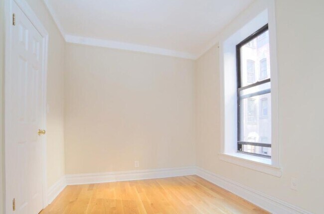 Building Photo - 2 bedroom in NEW YORK NY 10027