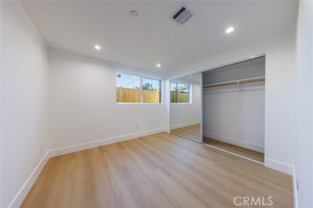 Building Photo - 1332 S Longwood Ave