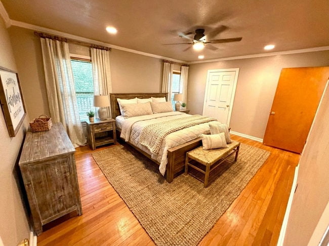 Building Photo - **APPLICATION RECEIVED** *MOVE IN SPECIAL* Gated Home With Hill Country Living Just Minutes From ...