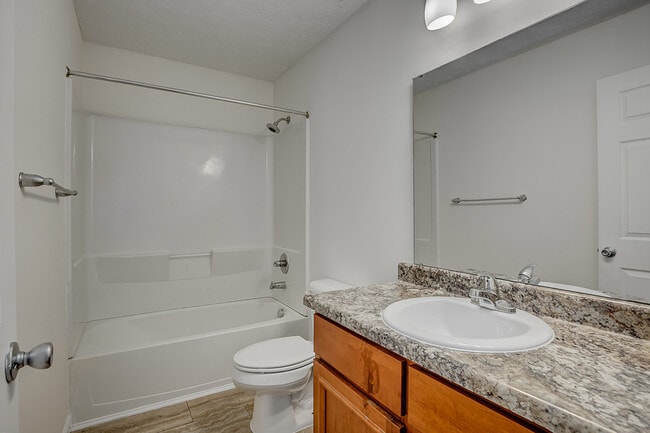 Building Photo - Athens