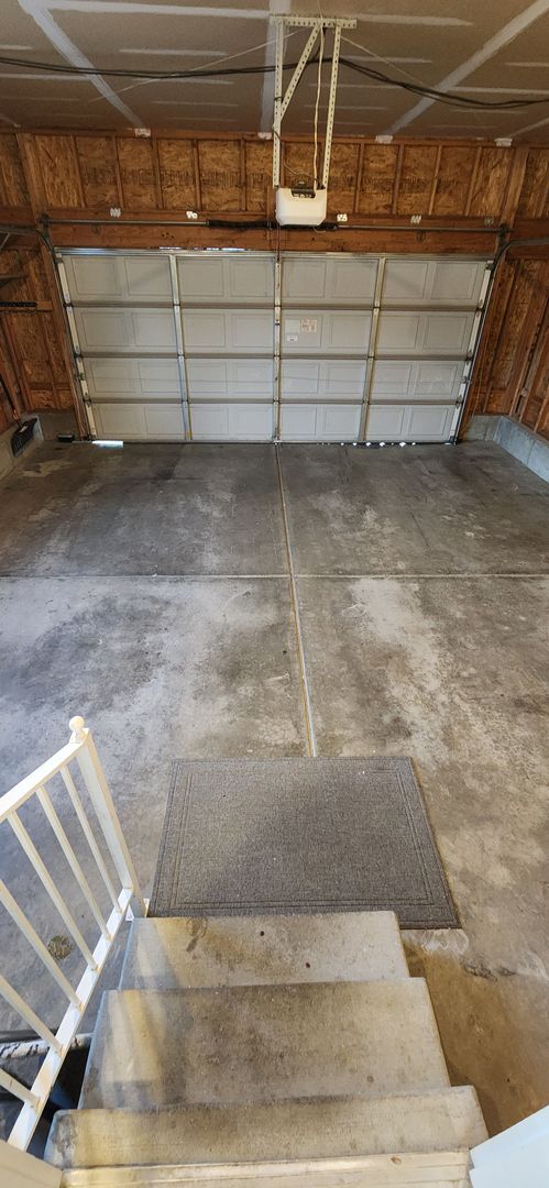 Building Photo - Herriman 6 Bedroom Home!!