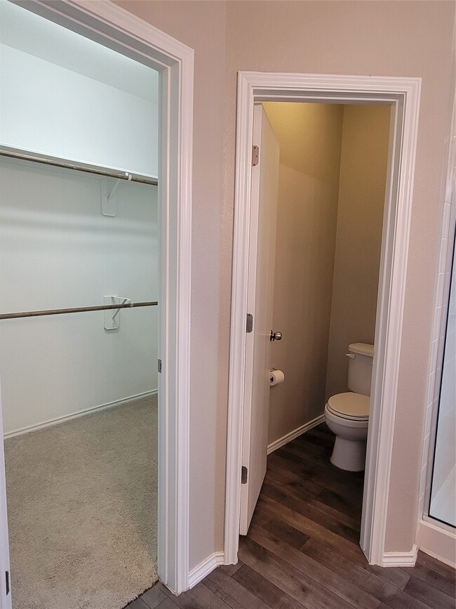 Building Photo - 5426 Floral Valley Ln