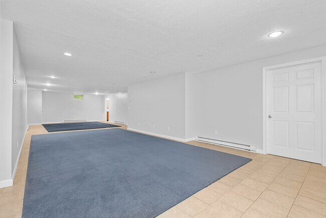 Building Photo - 1 Neff Dr