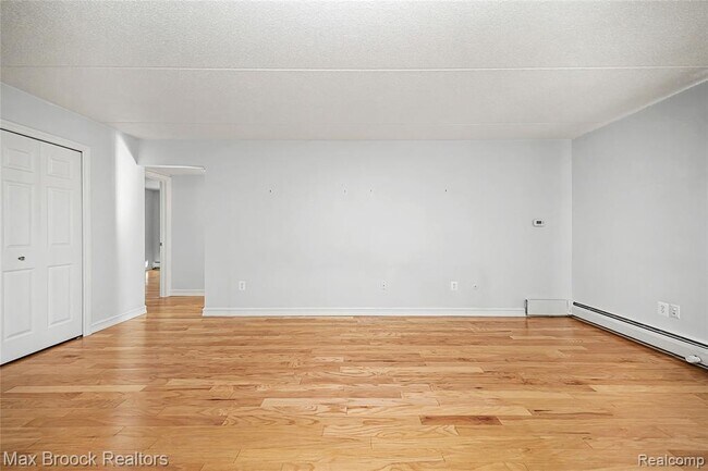 Building Photo - 35300 Woodward Ave