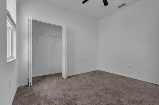 Building Photo - 920 Serchio St