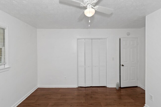Building Photo - 4216 Rue Antoinette