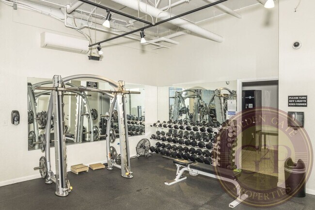 Building Photo - Western SoMa - 2 BR, 2 BA Condo 1,160 Sq. Ft. - 3D Virtual Tour