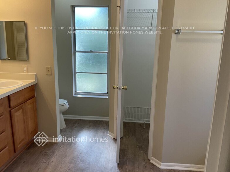 Building Photo - 340 Sawgrass Pl