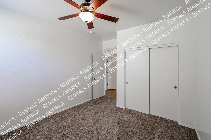 Building Photo - 4635 W Burgess Ln