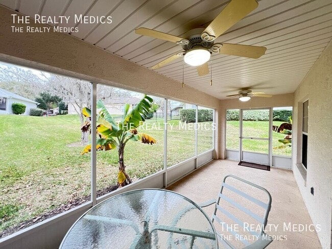 Building Photo - 2602 SW 20th Cir