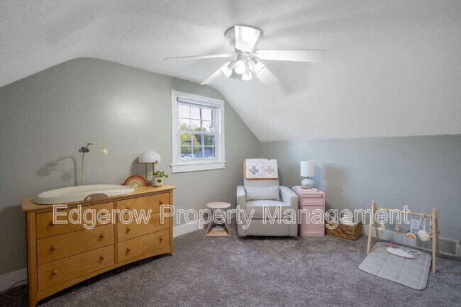 Building Photo - 7390 Lupine Ave