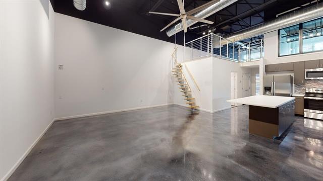 Building Photo - 3111 Canton St