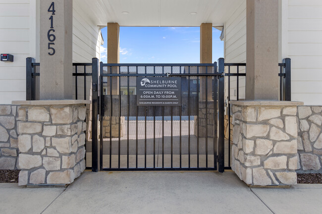Building Photo - 4646 S Selatir Way
