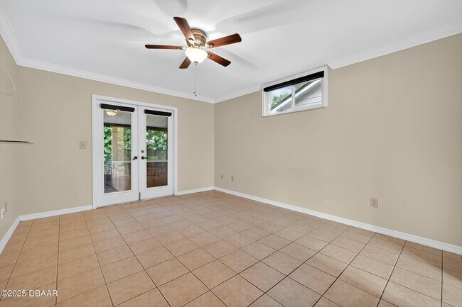 Building Photo - 115 Bob White Ct