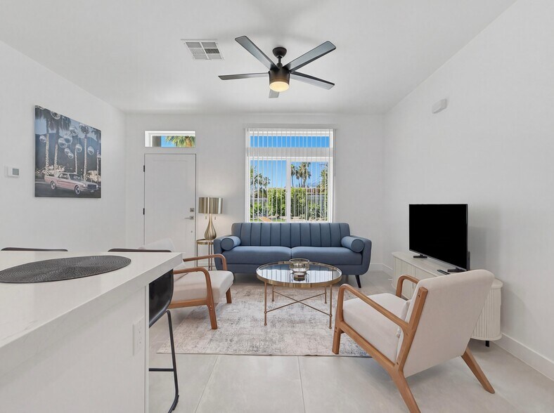 Building Photo - 2197 Jacques Dr