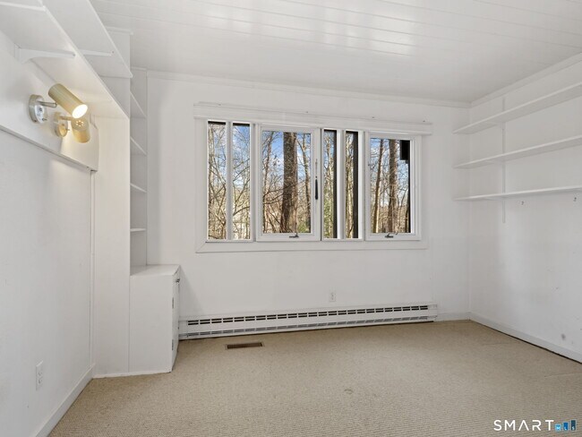 Building Photo - 484 Cognewaugh Rd