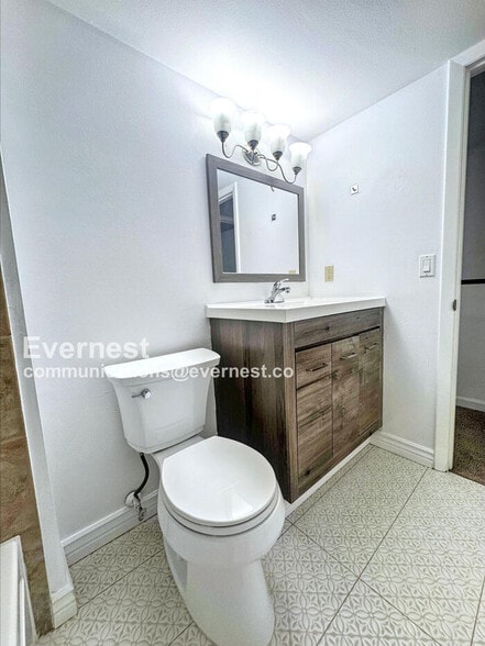 Building Photo - 1150 Inca St