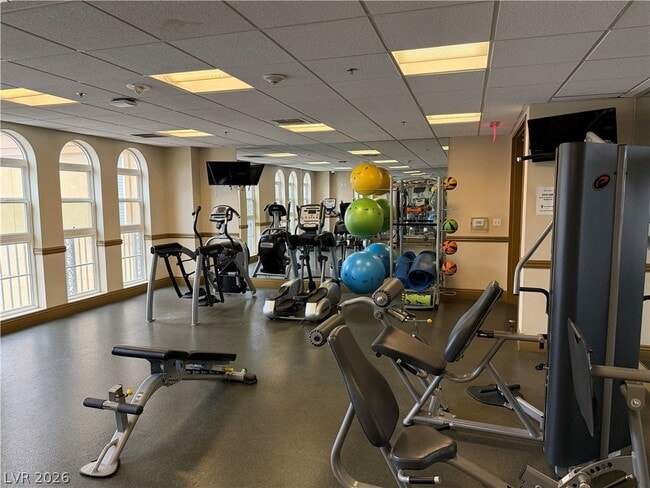 Building Photo - 2455 W Serene Ave