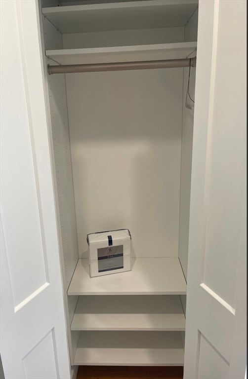 Building Photo - 16 5th St