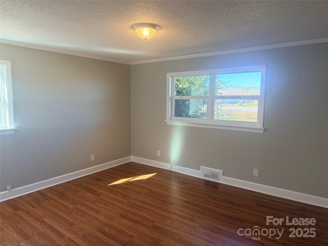 Building Photo - 5226 Indian Trail Fairview Rd