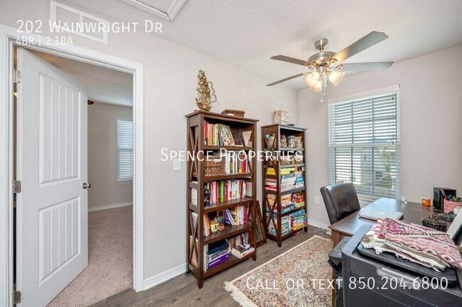 Building Photo - 202 Wainwright Dr
