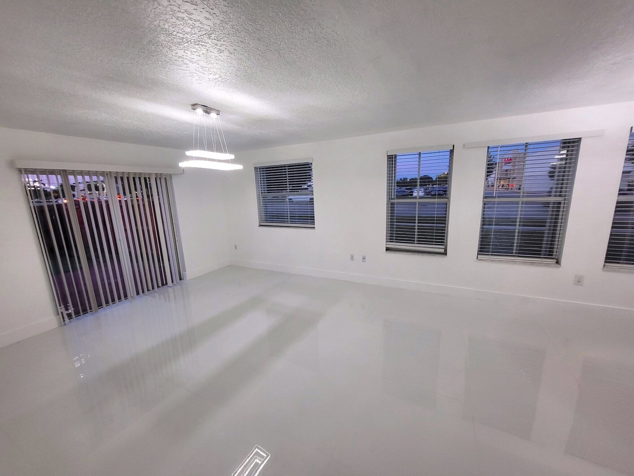 Building Photo - 19340 SW 103rd Ct